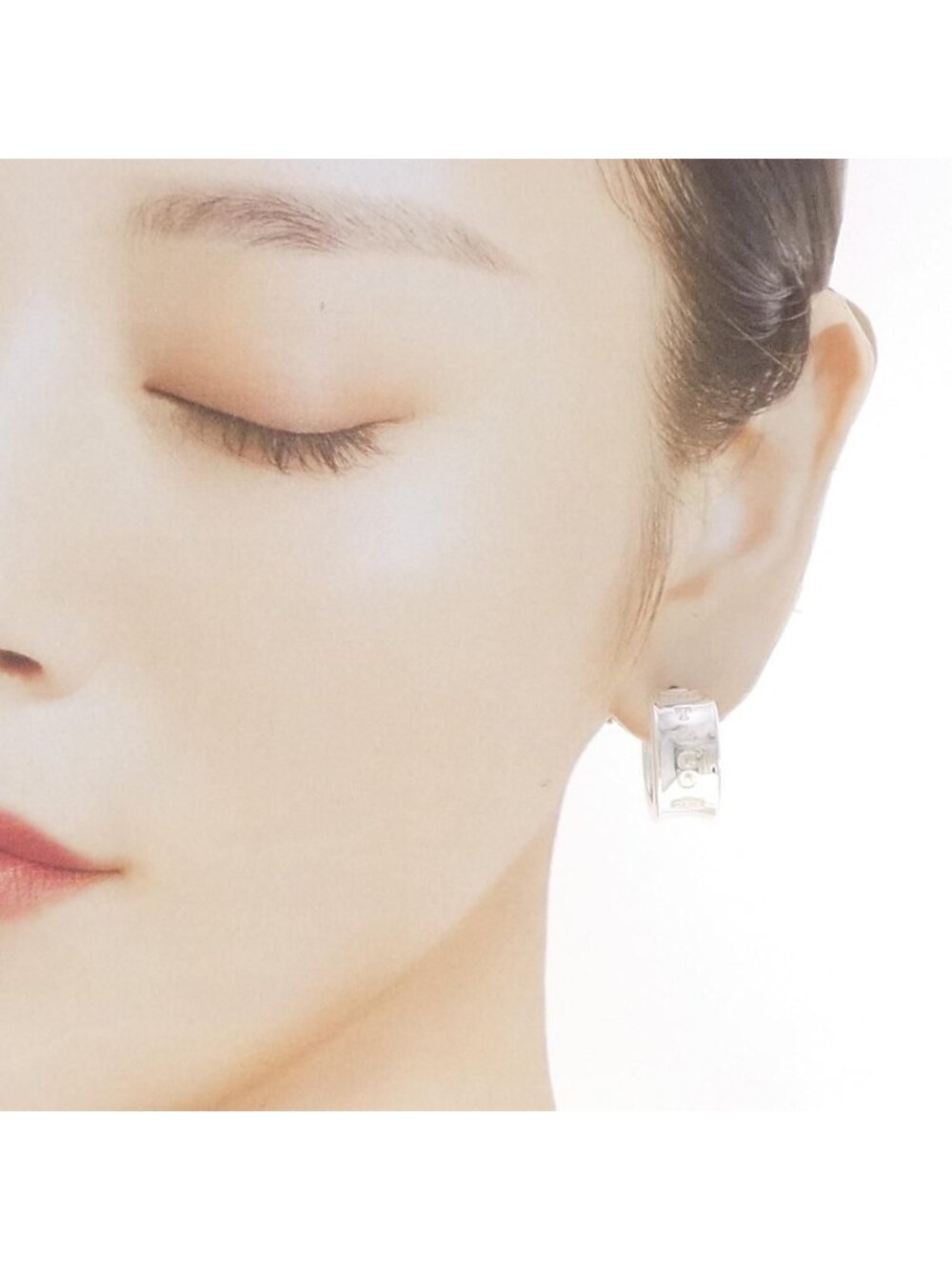 Tiffany & Co Earrings View 4